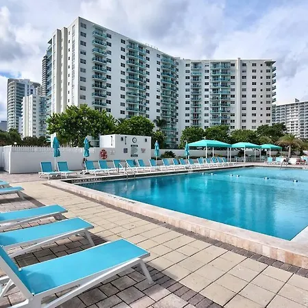 Beachfront Fun & Waves Heated Pool Free Parking